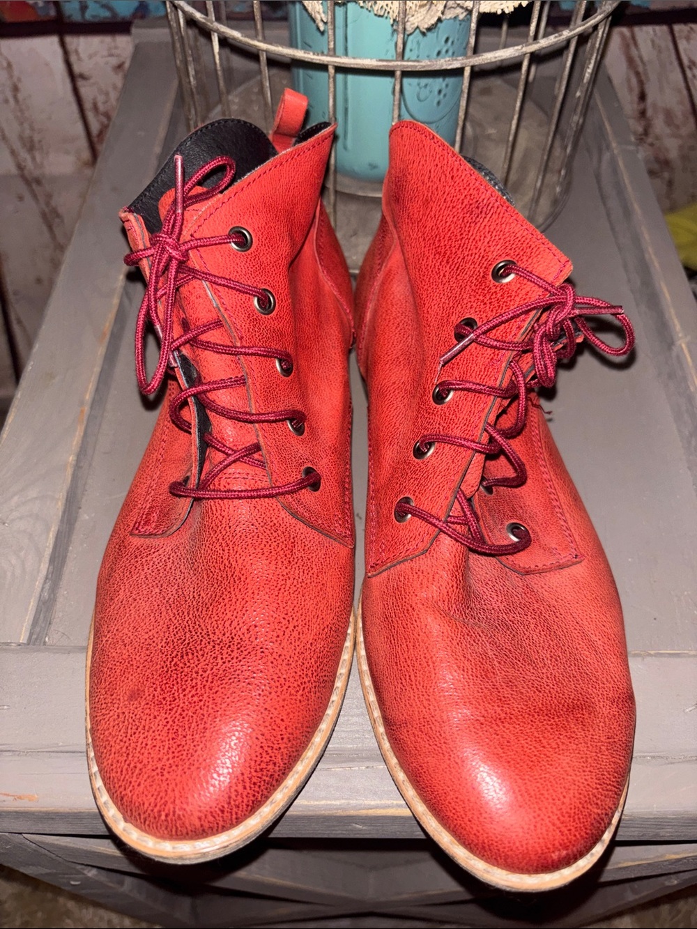 DIBA TRUE brand women’s Red Leather Lace-Up Ankle Boots made in India Size 9.5